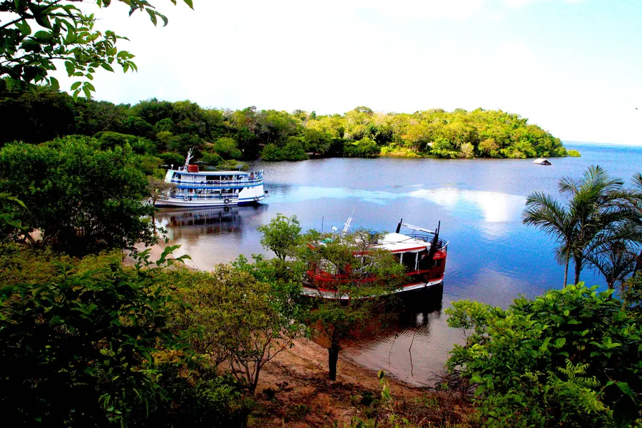 Lago Verde e Floresta Encantada